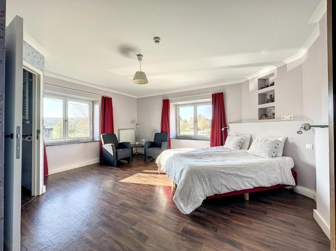 Bed and Breakfast La Cour De Grandmenil Manhay Экстерьер фото